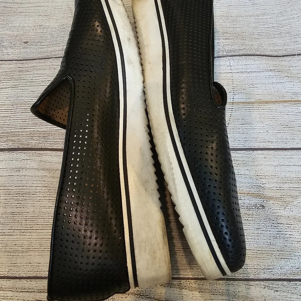 Franco Sarto Size 9 black almond toe Perforated comfortable Slip On - Picture 7 of 10